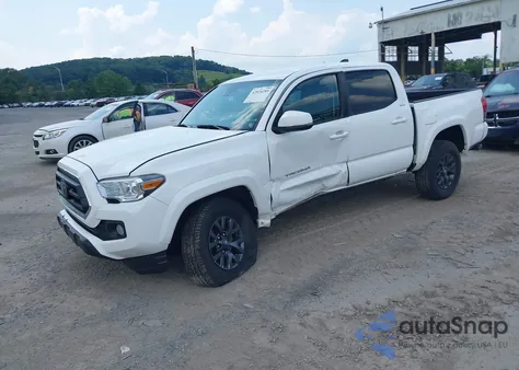 2023 Toyota Tacoma Sr5 V6 z USA, uszkodzony, nr VIN 3TMCZ5AN6PM652722